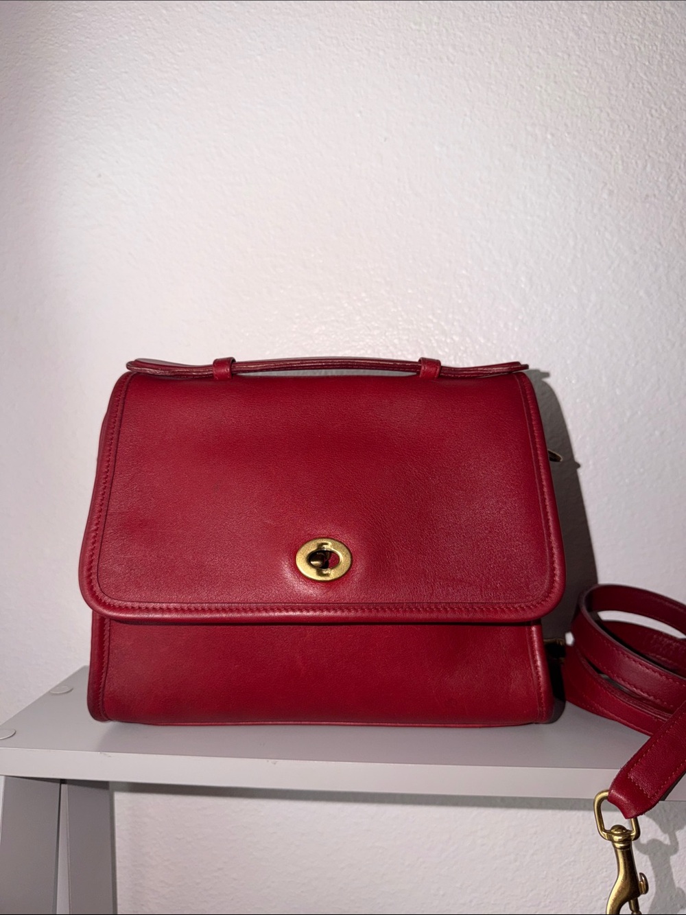COACH VINTAGE RED LEATHER COURT SATCHEL CROSSBODY BRASS 9870